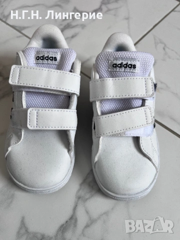 Детски маратонки адидас, снимка 3 - Детски обувки - 54097642