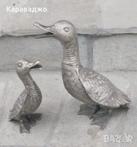 Бронзови посребрени патици