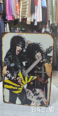 Mick Mars& Nikki Sixx-метална табела (плакет), снимка 2 - Китари - 54090784
