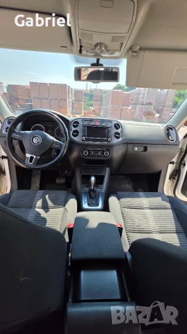 VW Tiguan 2.0 TDI, снимка 6 - Автомобили и джипове - 55739194