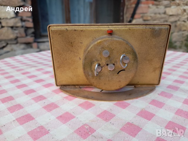 Настолен часовник,будилник СЛАВА,SLAVA #6, снимка 4 - Антикварни и старинни предмети - 33960079