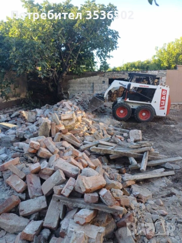 Услуги с мини багер бобкат и самослал до 3.5 т , снимка 11 - Други услуги - 53359117