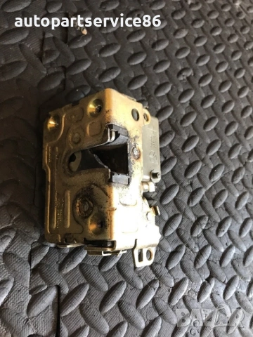 Механизъм за заключване на предна дясна врата за Opel Movano (2001) 