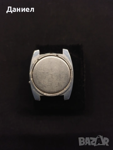 Часовник Електроника, снимка 3 - Антикварни и старинни предмети - 53298851