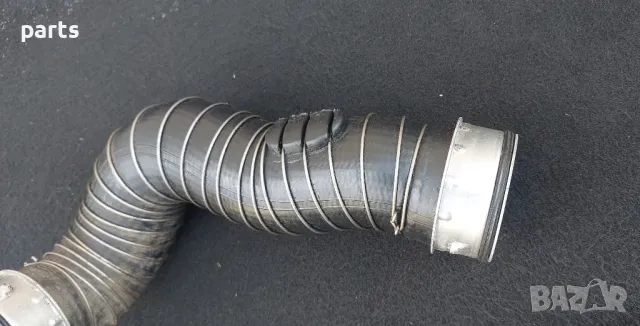 Маркуч Турбо Мерцедес C класа W203 , снимка 3 - Части - 49759030