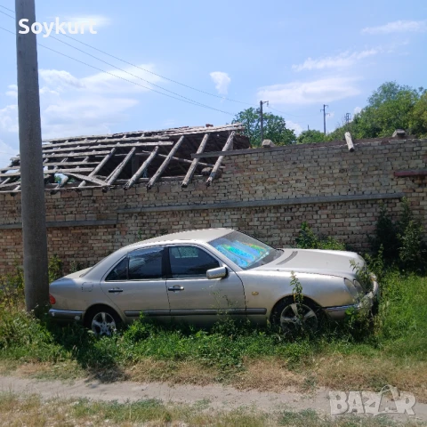 2 имота в един двор  1300М2 с 2 Оранжерии По 150м2 общо 300м2 , снимка 5 - Парцели - 50916749