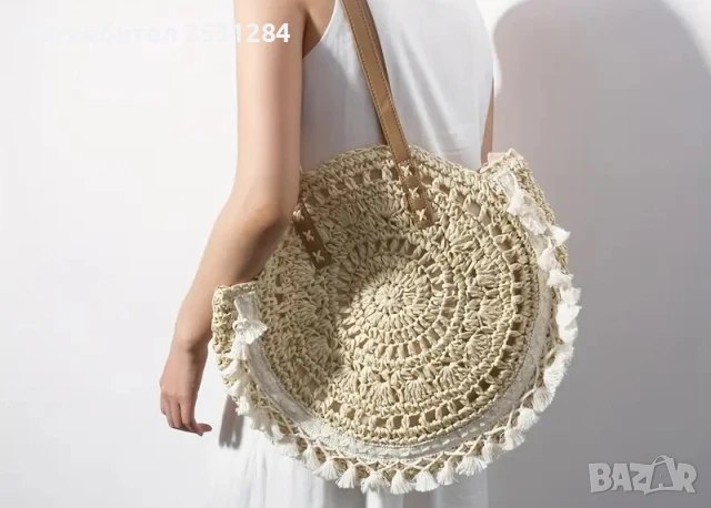 Нова кръгла чанта с бохемски акцент , цена 40 лв