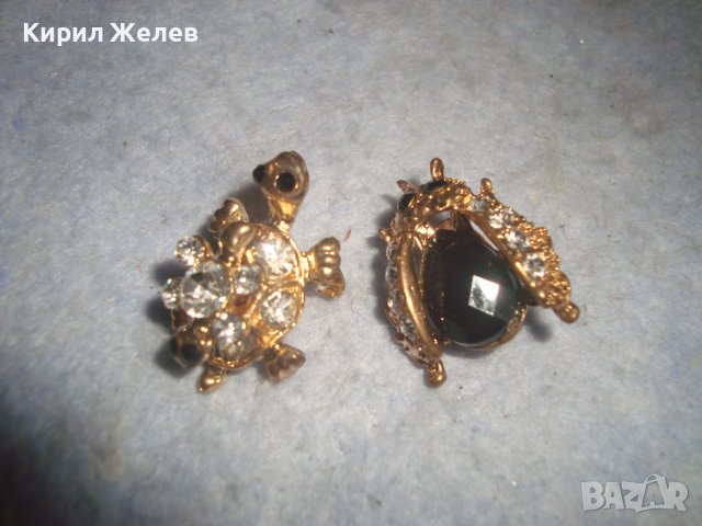 ДВЕ ФИГУРАЛНИ ПОЗЛАТЕНИ АРТ БРОШКИ с БЛЕСТЯЩИ ФАСЕТ - КРИСТАЛИ 29050, снимка 9 - Други - 37691678