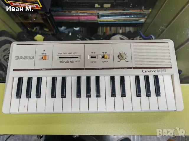 Мини синтезатор Casio Casiotone MT-11 , снимка 2 - Синтезатори - 56534765