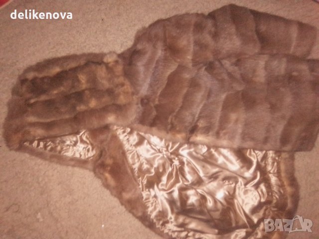 Луксозно палтенце от Визон. Размер М/L, снимка 4 - Палта, манта - 20763415