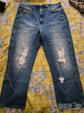 дънки Негатив