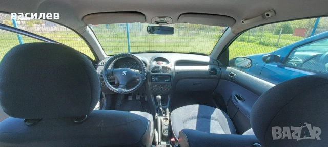 Peugeot 206, снимка 9 - Автомобили и джипове - 54278123
