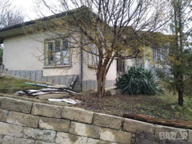 Продавам тухлена къща в град Алфатар област Силистра., снимка 2 - Къщи - 50917814