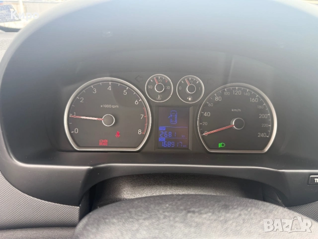 Hyndai i30 1.4 бензин/газ, снимка 5 - Автомобили и джипове - 53331919