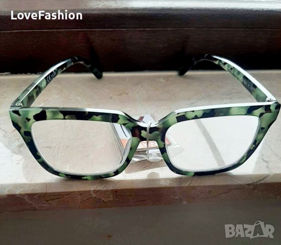 Очила за четене унисекс модел в зелено +1 диоптър