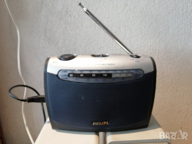 Радиоприемник PHILIPS AE2160