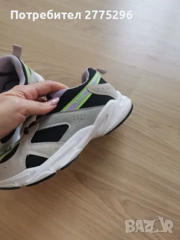 маратонки Reserved като НОВИ 35 н, снимка 2 - Детски маратонки - 50237643