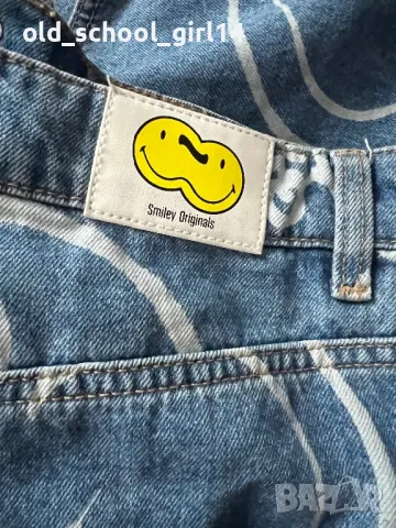 H&M Smiley дънки, снимка 3 - Дънки - 50281398