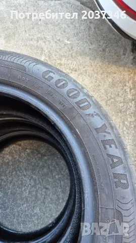 Goodyear 205/55/17 ДОТ0223, снимка 2 - Гуми и джанти - 49574745