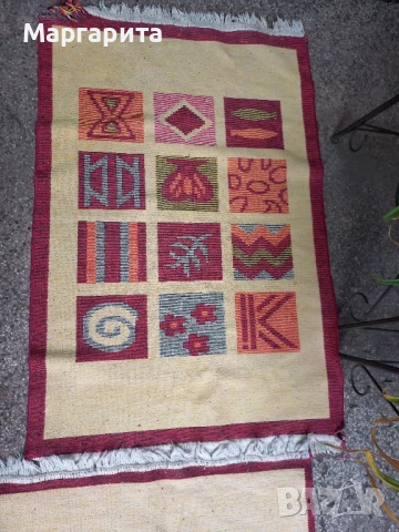 Малки килимчета тип чипровски , снимка 3 - Килими - 50962455