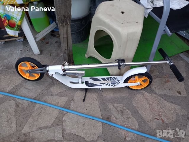 Тротинетка HUDORA RX 205 Big Wheel , снимка 6 - Скейтборд, ховърборд, уейвборд - 33726232