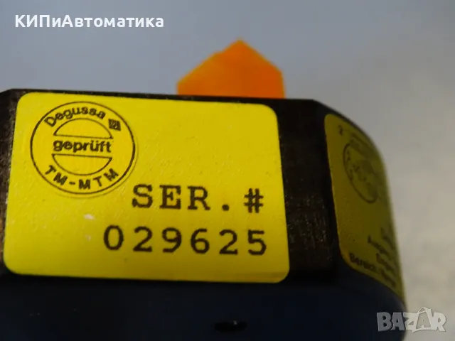 температурен трансмитер Degussa TR-11 temperature transmiter head mounted, снимка 5 - Резервни части за машини - 49192990