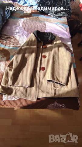 Двулицево вълнено палто, снимка 2 - Палта, манта - 35517976