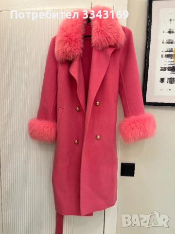 Розово пухкаво палто