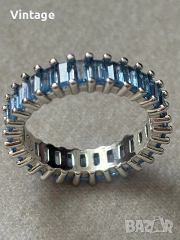 Оригинален марков пръстен с кристали Swarovski , снимка 4 - Пръстени - 54293311