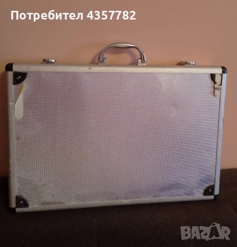 Комплект за барбекю в куфар , снимка 3 - Прибори за хранене, готвене и сервиране - 52722526