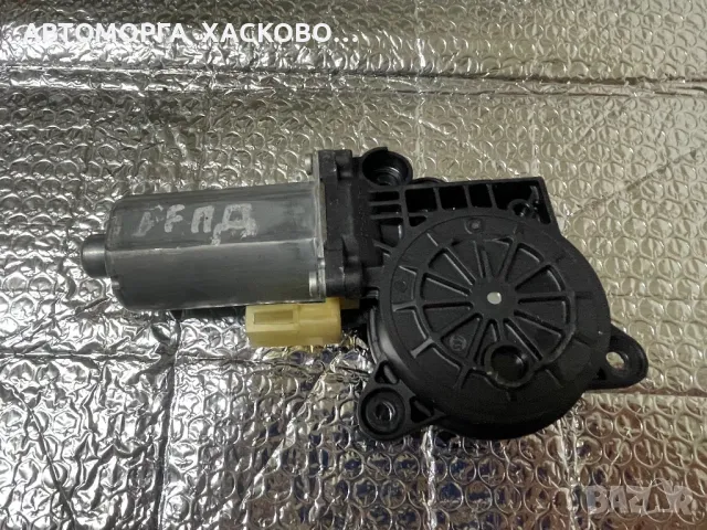 Машинка ел. стъкло за Ford Fiesta V Hatchback (11.2001 – 03.2010), 4+1 вр., позиция: предна дясна