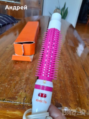 Стара електрическа четка за коса Юност, снимка 3 - Антикварни и старинни предмети - 40240865