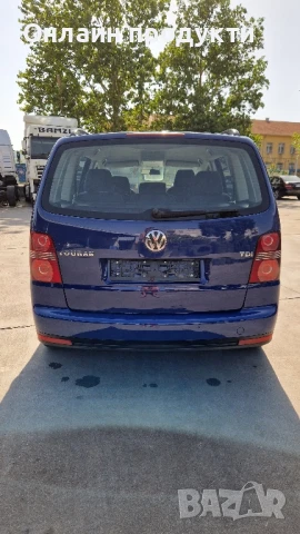Volkswagen Touran 1.9 TDI Дизел 2007г. , снимка 8 - Автомобили и джипове - 50630079