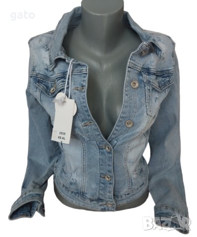 Светлосиньо дънково яке