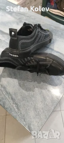 Дамски кецове: DIESEL



, снимка 3 - Маратонки - 49191186