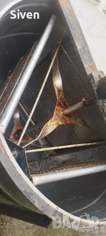 центрофуга за мед