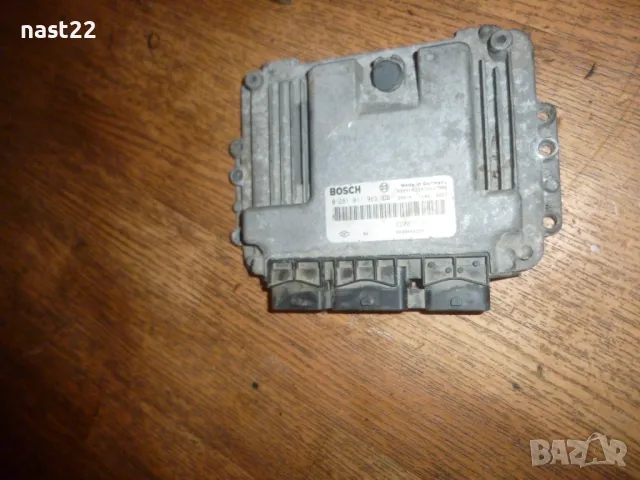 Моторен компютър ECU Renault Laguna II (2001-2007г.) 0 281 011 969 / 0281011969 /, снимка 2 - Части - 48458630
