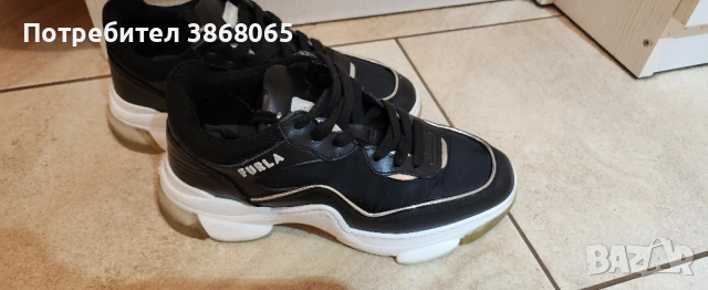 Сникърси Furla