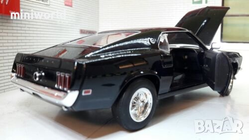 Ford Mustang Boss 429 1969 - мащаб 1:24 на Welly нов в кутия, снимка 2 - Колекции - 39511451