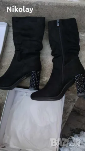 продавам дамски ботуши