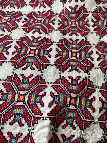 Българска бродерия. Ръчно изработена