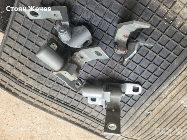 Панти за предните две врати на Ford Mondeo MK4 2010., снимка 5 - Части - 54144383