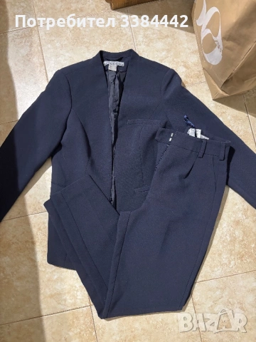 Дамски официален костюм 