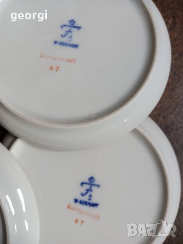 Декоративни порцеланови чинийки с ретро автомобили , снимка 6 - Декорация за дома - 39726698