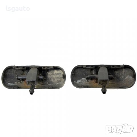 Комплект пръскалки челно стъкло Volkswagen Jetta V(2005-2010) ID:94005, снимка 2 - Части - 39660909