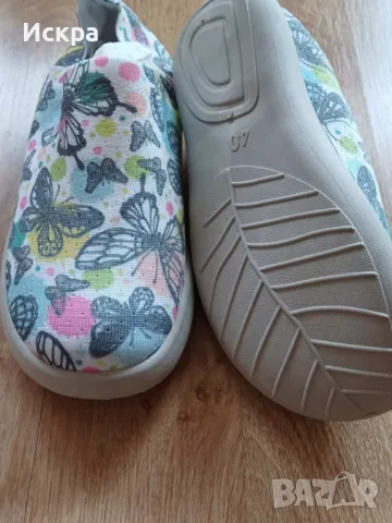 Нови, платнени обувки, отговарящи на н.38, снимка 2 - Дамски ежедневни обувки - 50223153