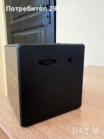 Радио будилник Sony, снимка 3 - Други - 51779439