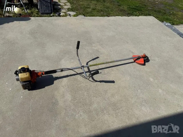 Бензинов тример Stihl FS90, снимка 3 - Градинска техника - 49494102