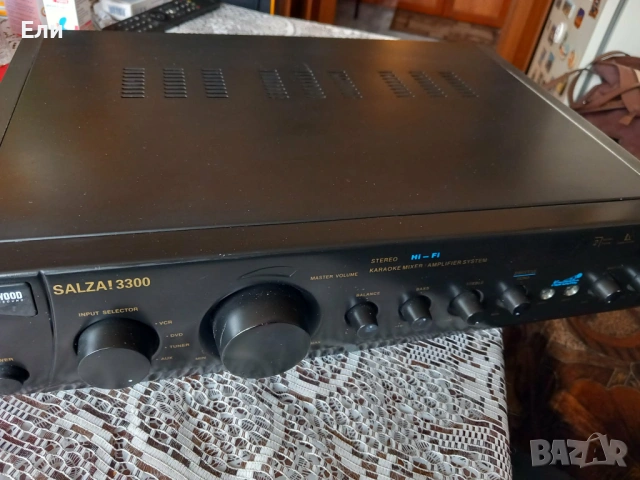 HI-FI Караоке усилвател, снимка 3 - Ресийвъри, усилватели, смесителни пултове - 53897417