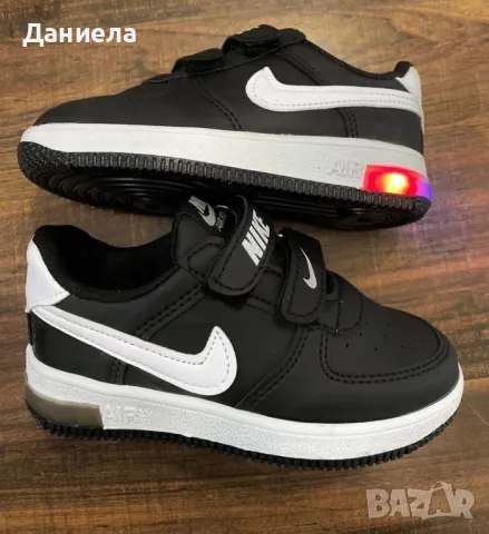 Светещи кецове Найк , снимка 1